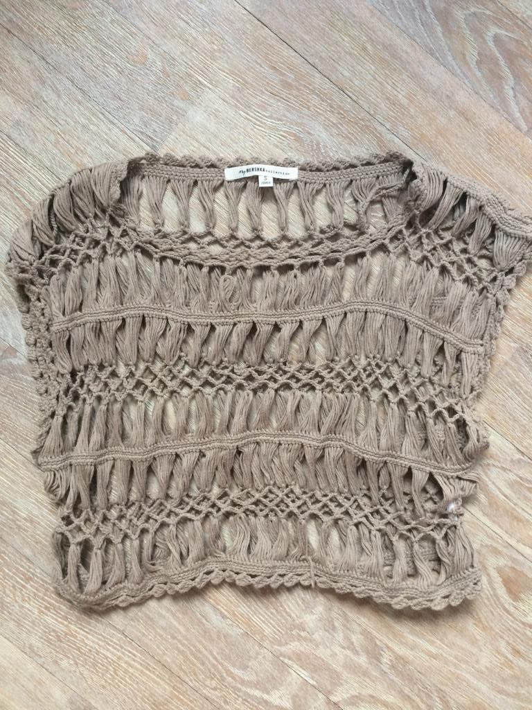 короткий топ My Bershka collection pS. я-Отдала с 01.06.2019