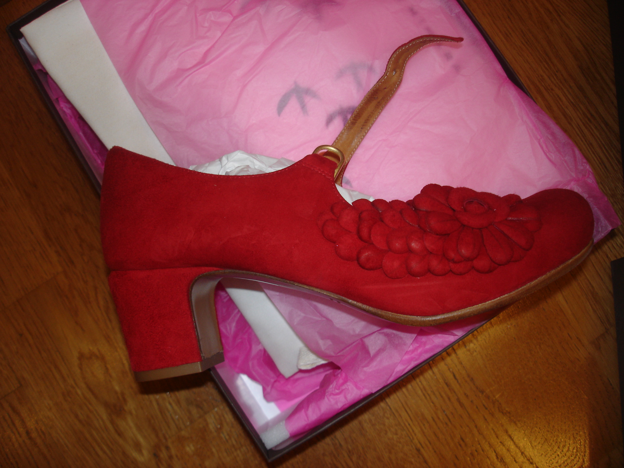 ПРИСТРОЙ взрослой обуви--ТОЛЬКО НОВОЕ