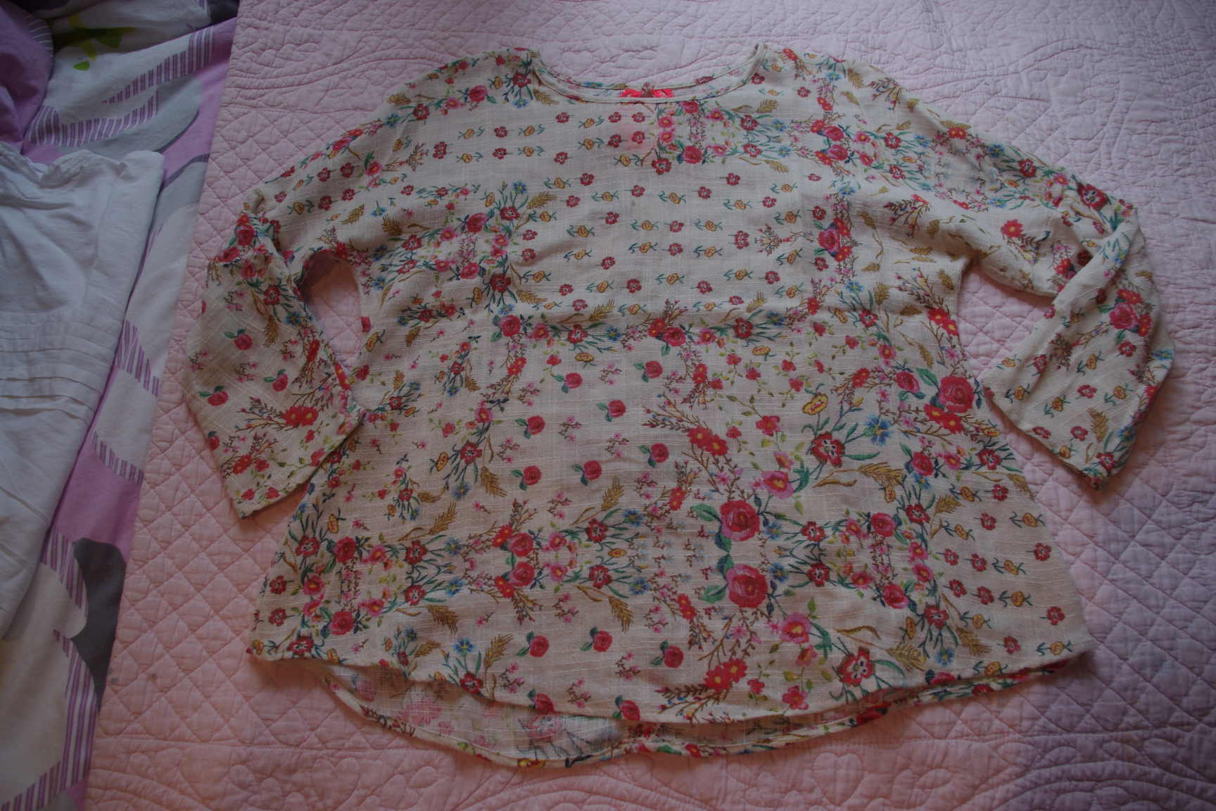 суперская блузка струящаяся зара-152-400. ЗАБРАЛИ