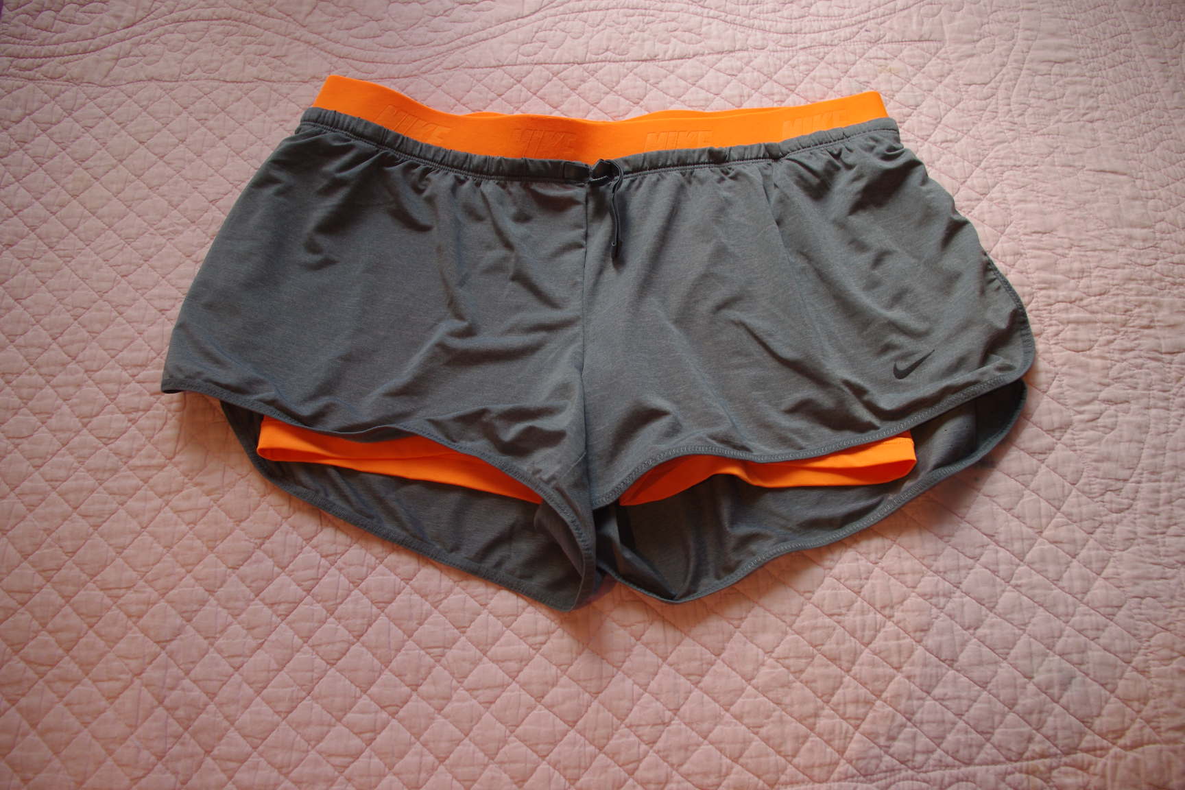 шорты найк с велосипедками внутри-л-600. ЗАБРАЛИ