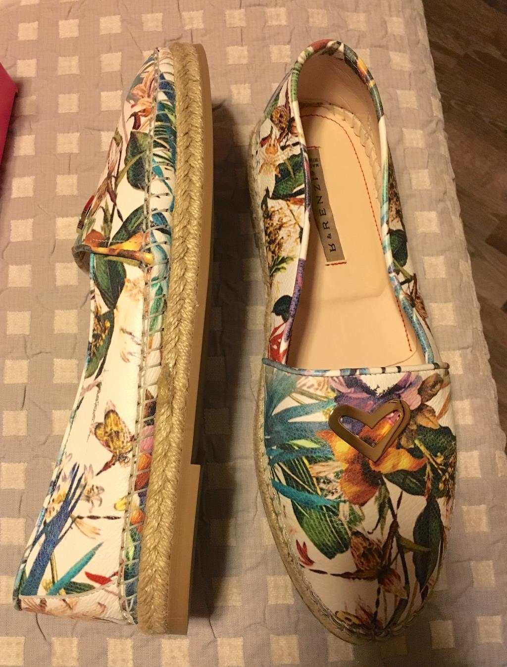 пристроено