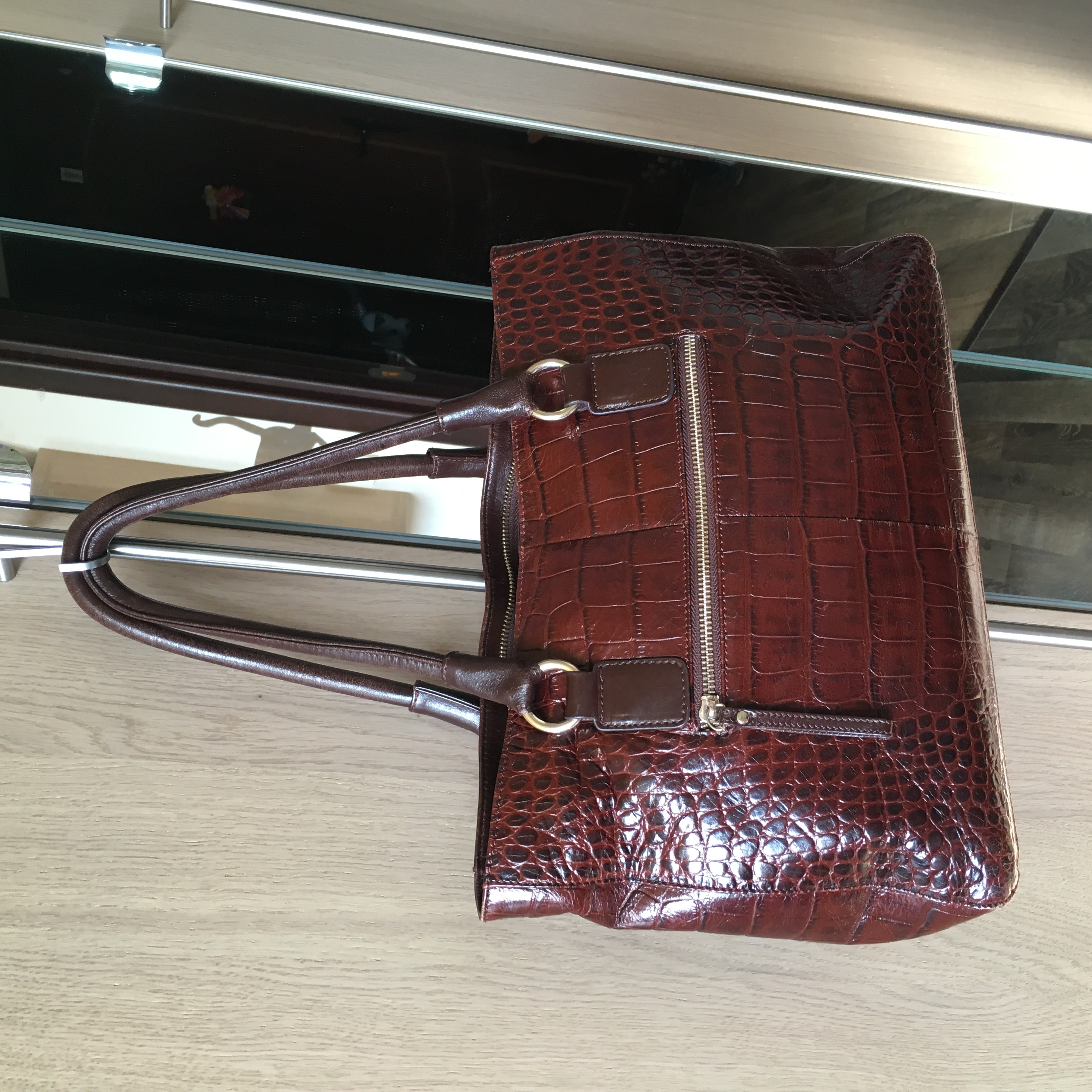 пристроено