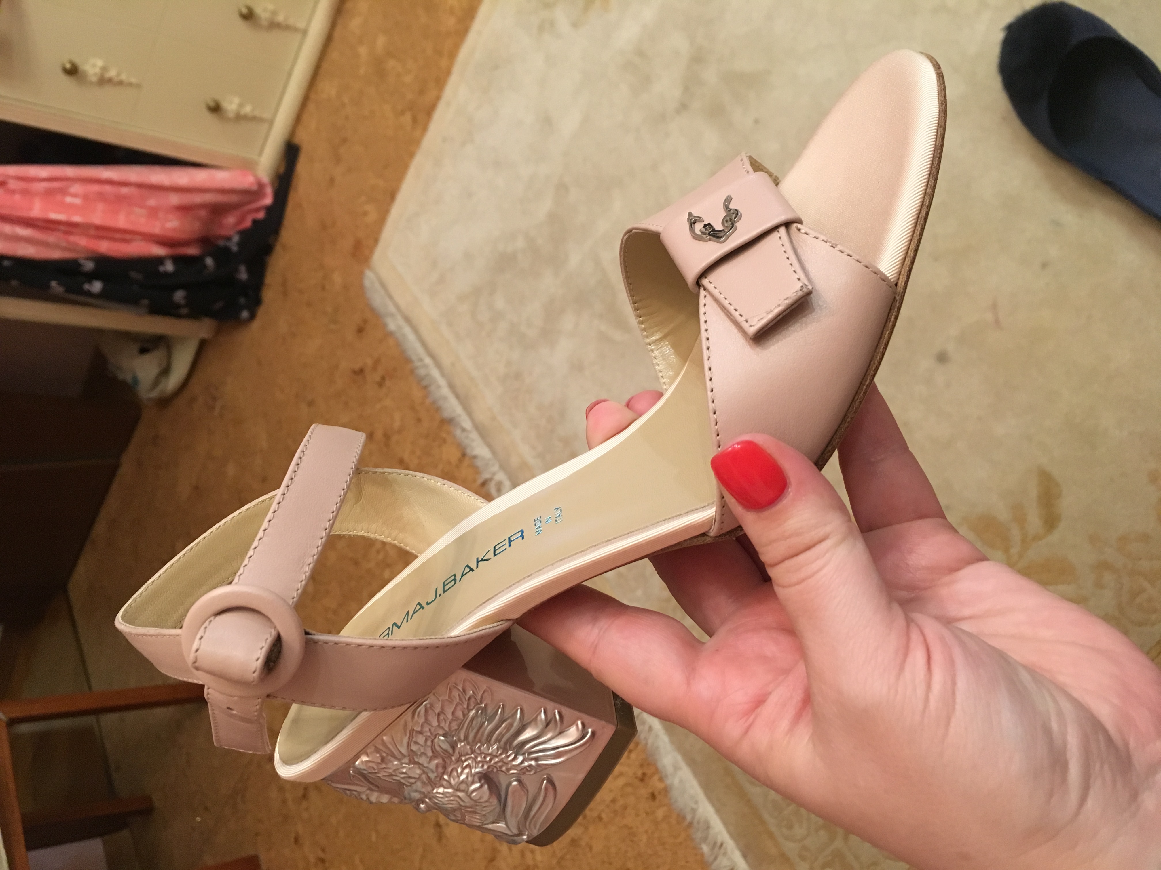 ПРИСТРОЙ взрослой обуви--ТОЛЬКО НОВОЕ