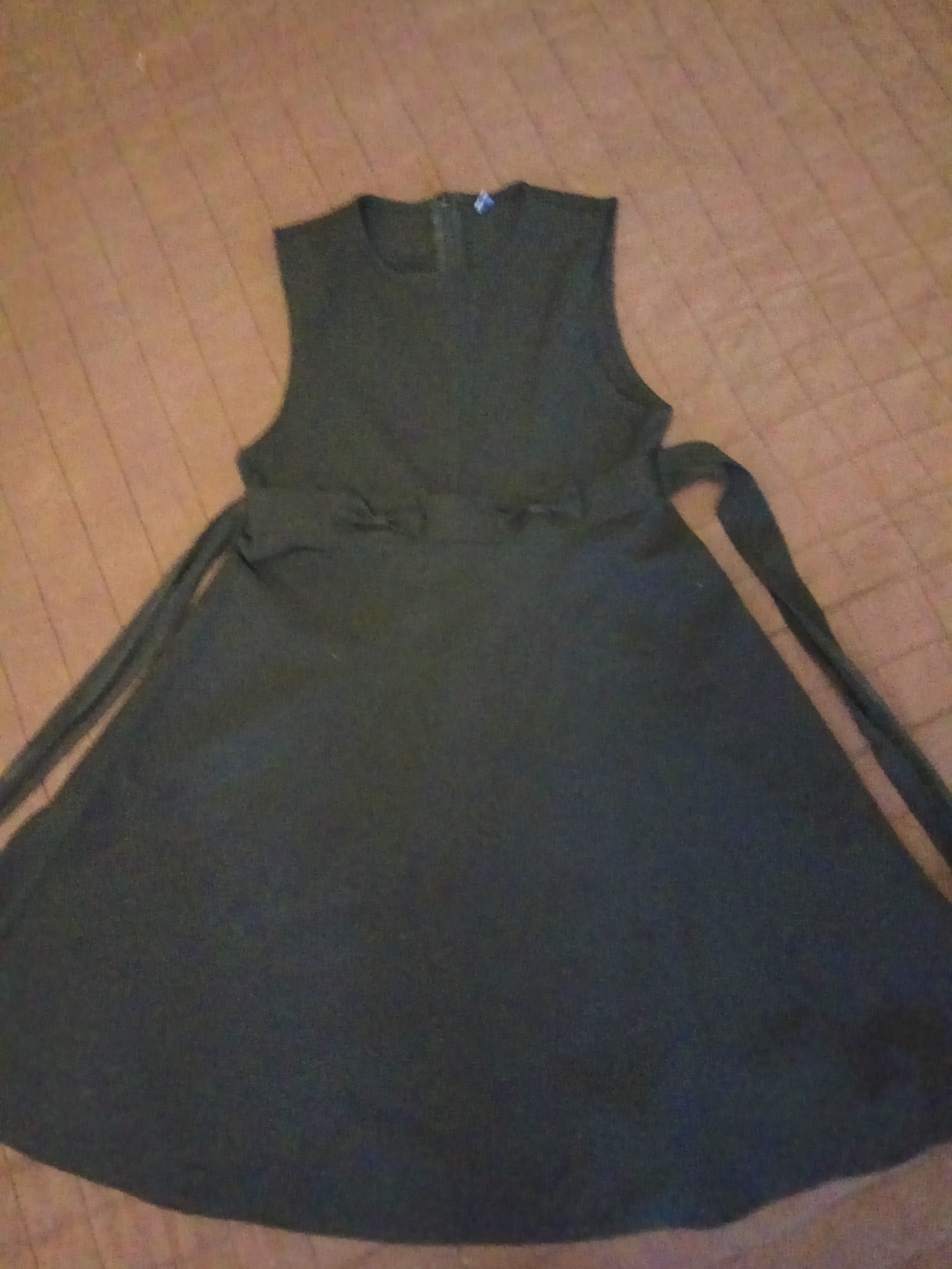 Сарафан черный 128. 128