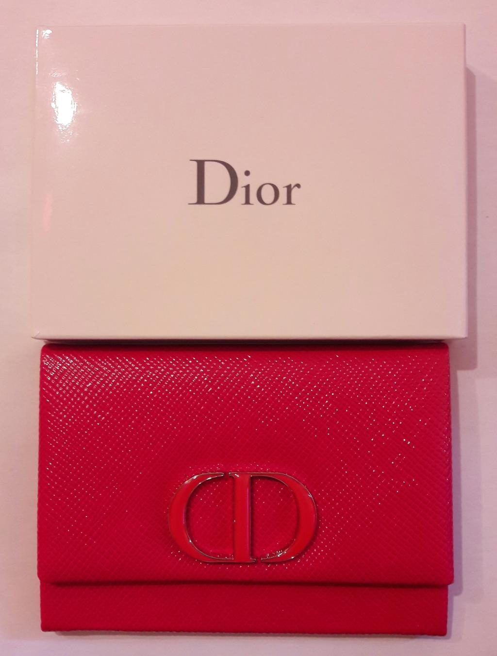 зеркало . Наборы косметики... элитка