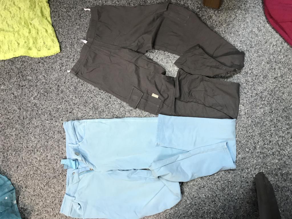 продам для девочки б/у мало совсем