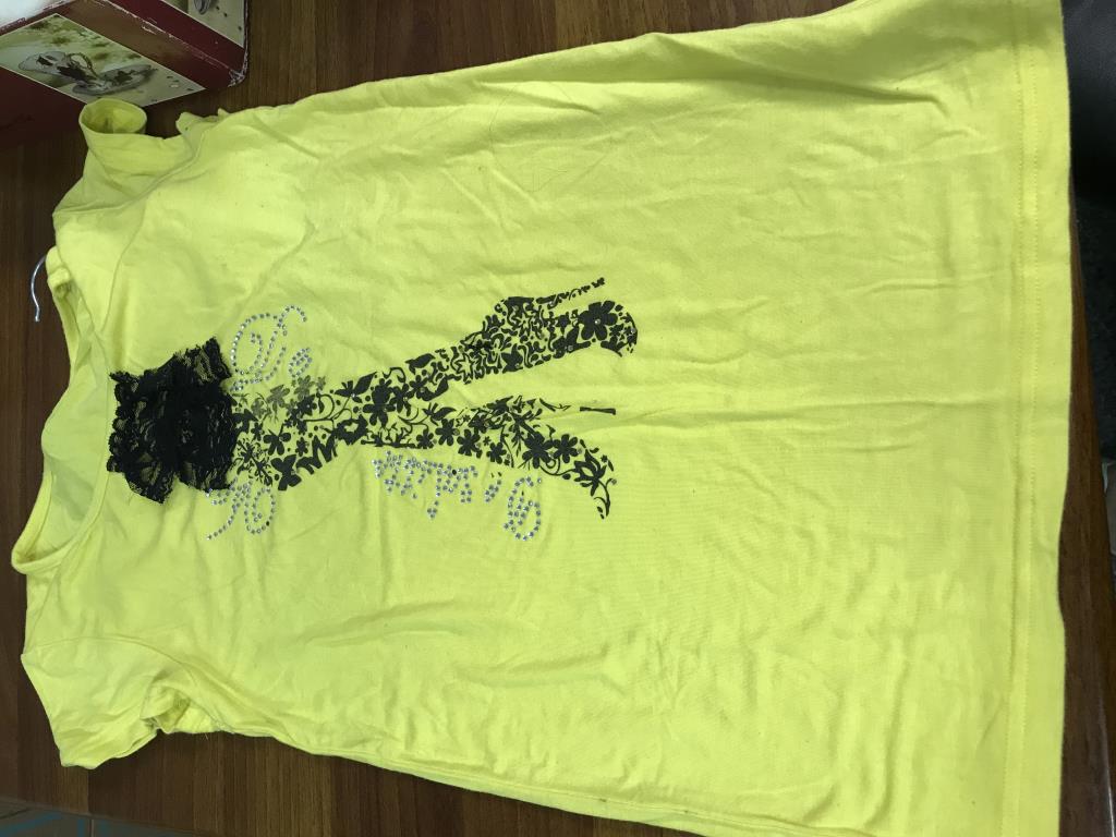 продам для девочки б/у мало совсем