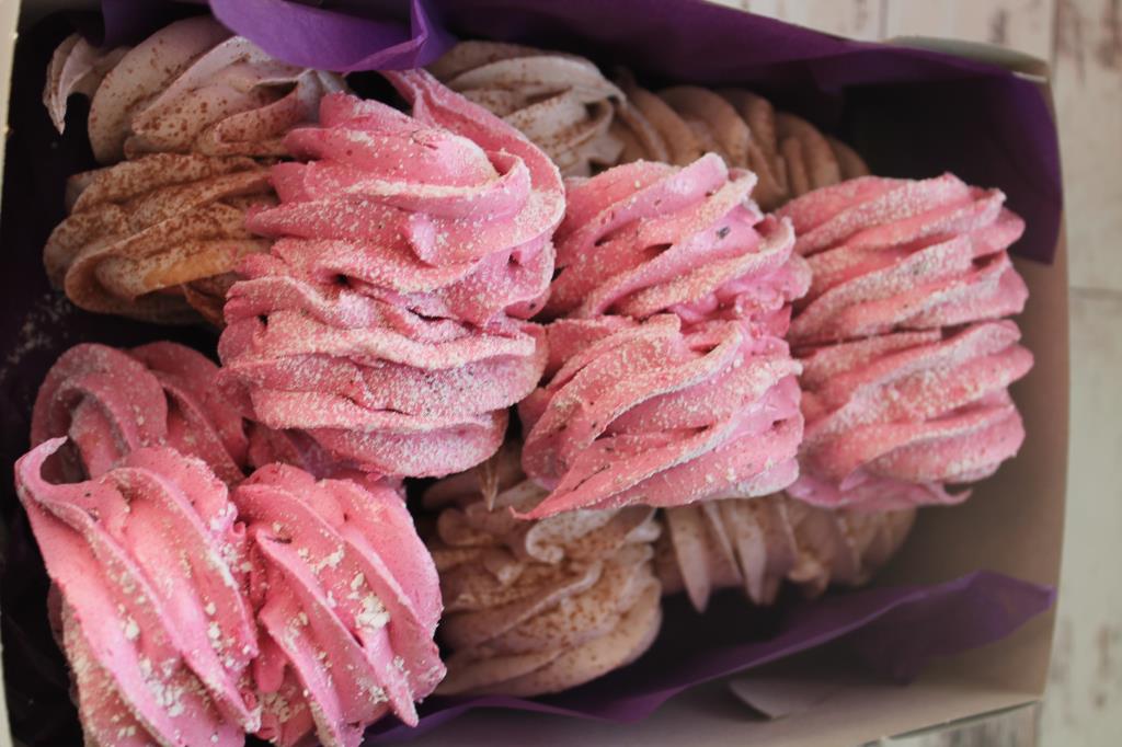 зефир смородина и кофейный. 