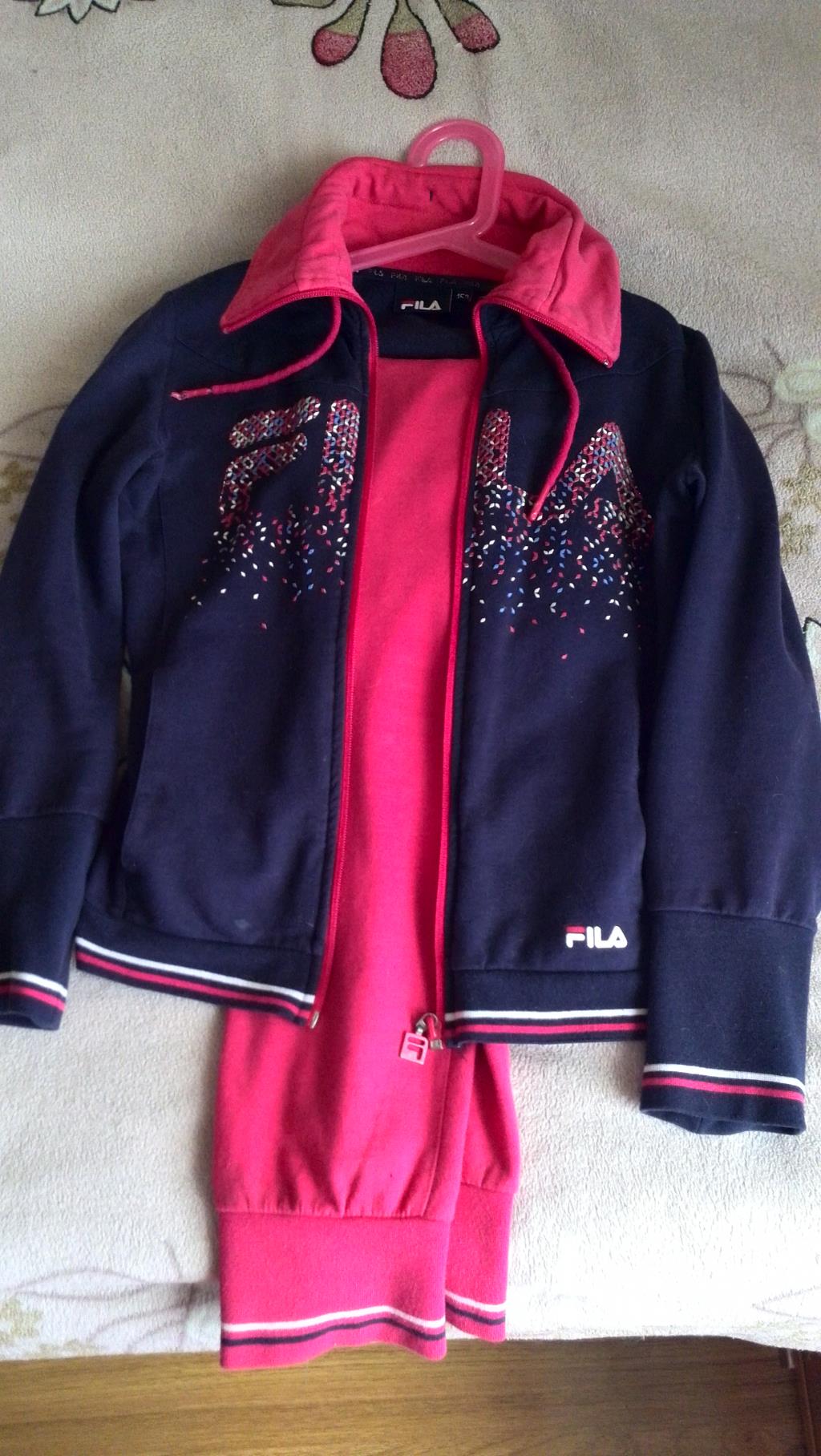 Спорт.костюм Fila разм.152, 900 руб.. девочки