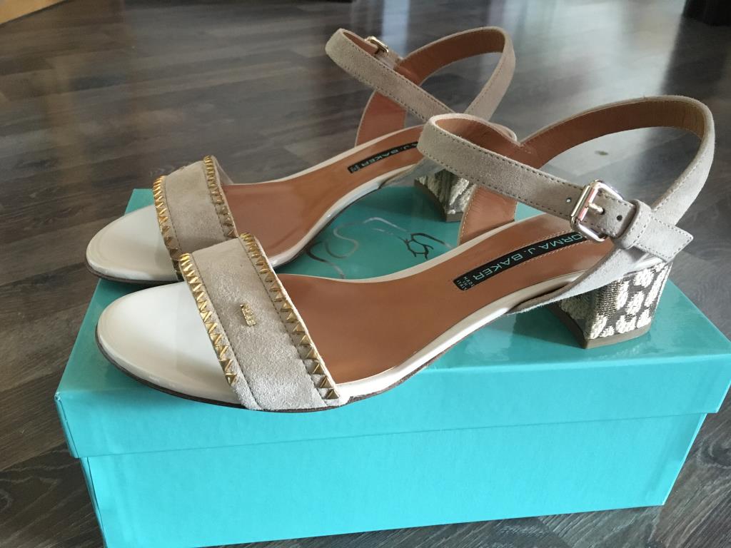 пристроено