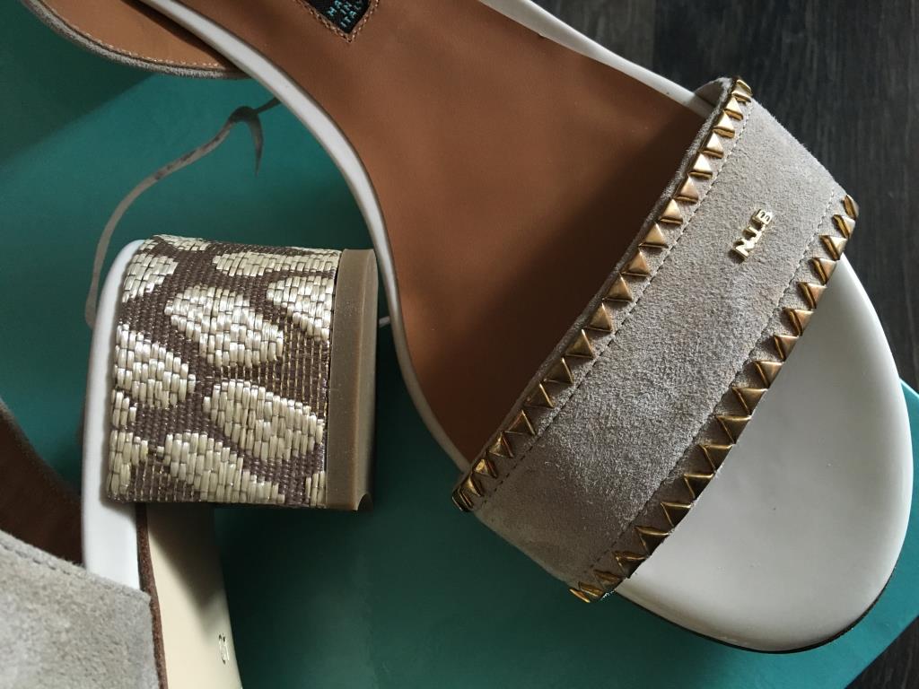 пристроено