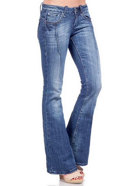 Super shy new jeans. Джинсы stress7. Джинсы р 29. Ханни New Jeans. New Jeans участники.