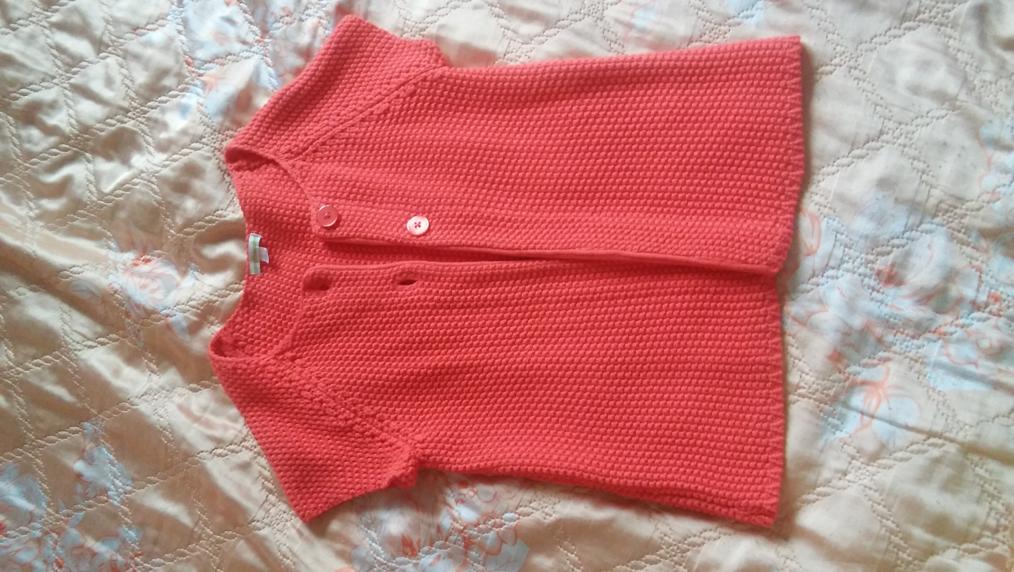 безрукавка в идеале 134-140. последнее