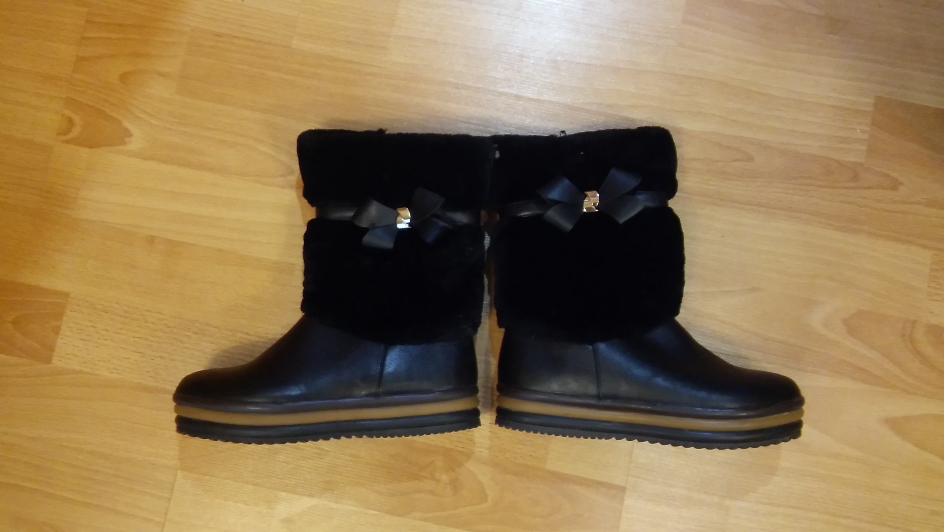 сапожки искусственный мех. 36. последнее