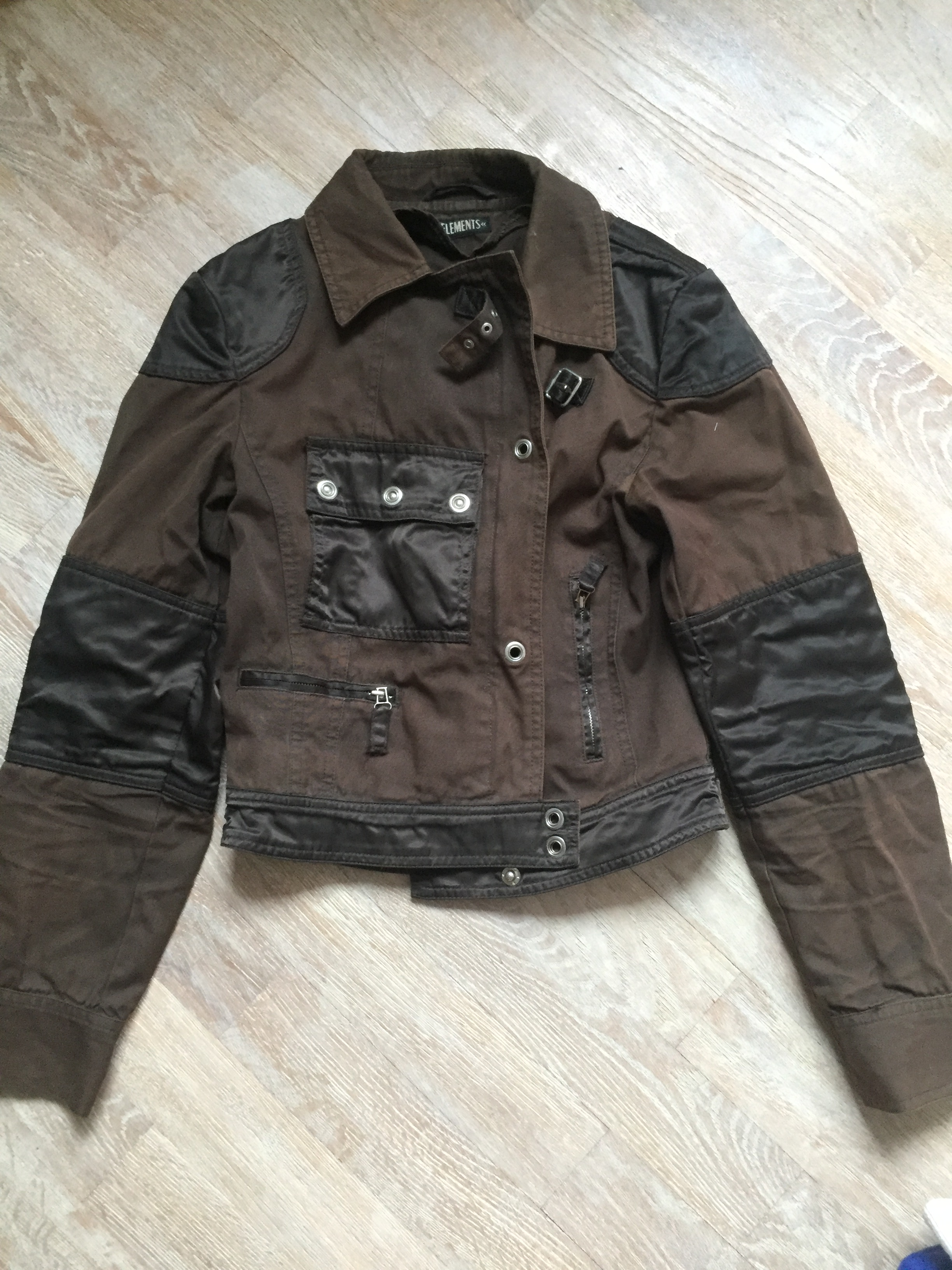 Куртка коричневая Elements p42-44. я-Отдала с 01.06.2019