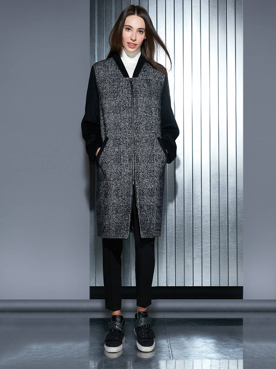 1019200i10098. ВЕРХНЕЕ