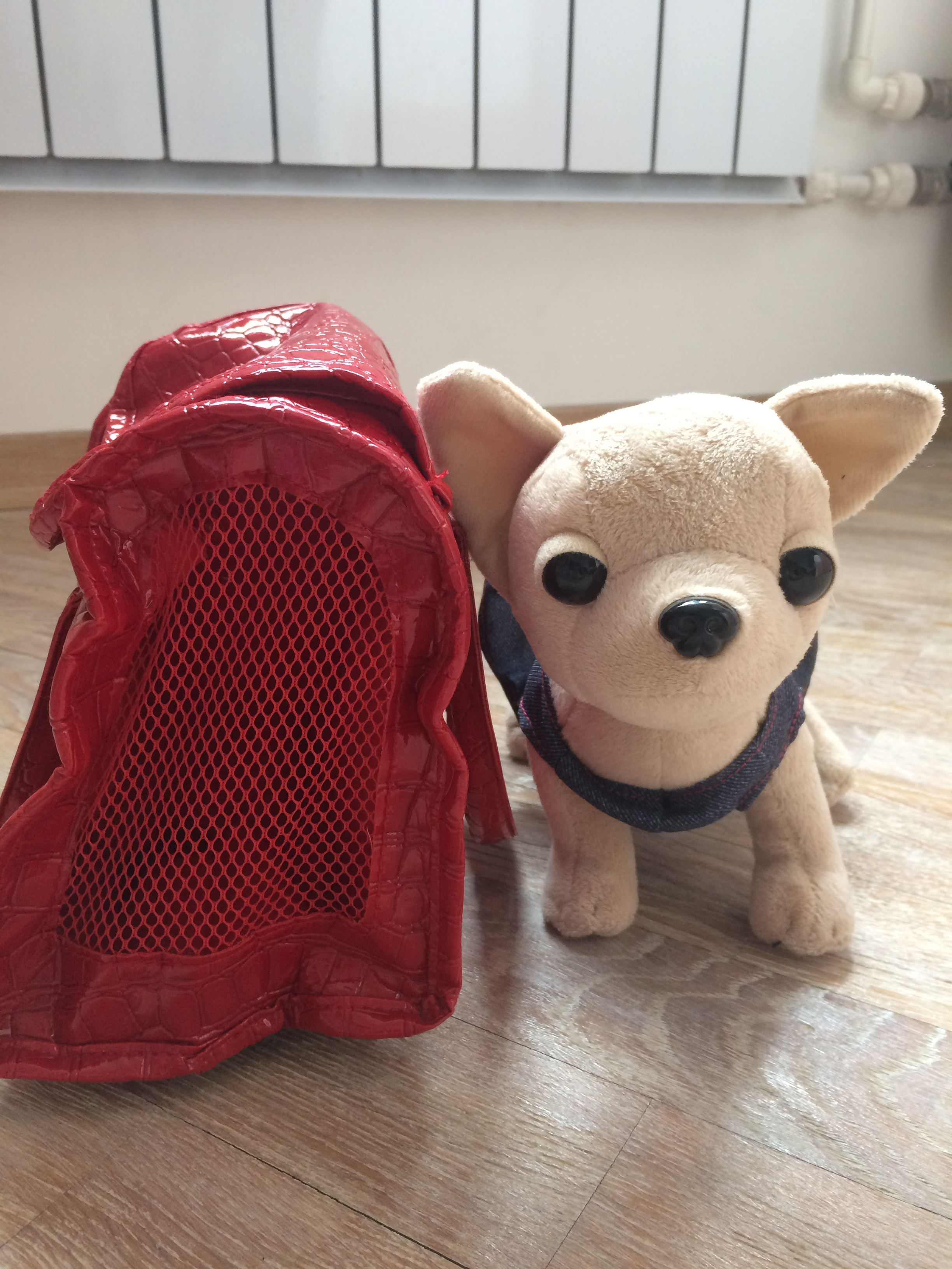 собачка ЧиЧиЛав с сумочкой, экв2000. Игрушки б/у