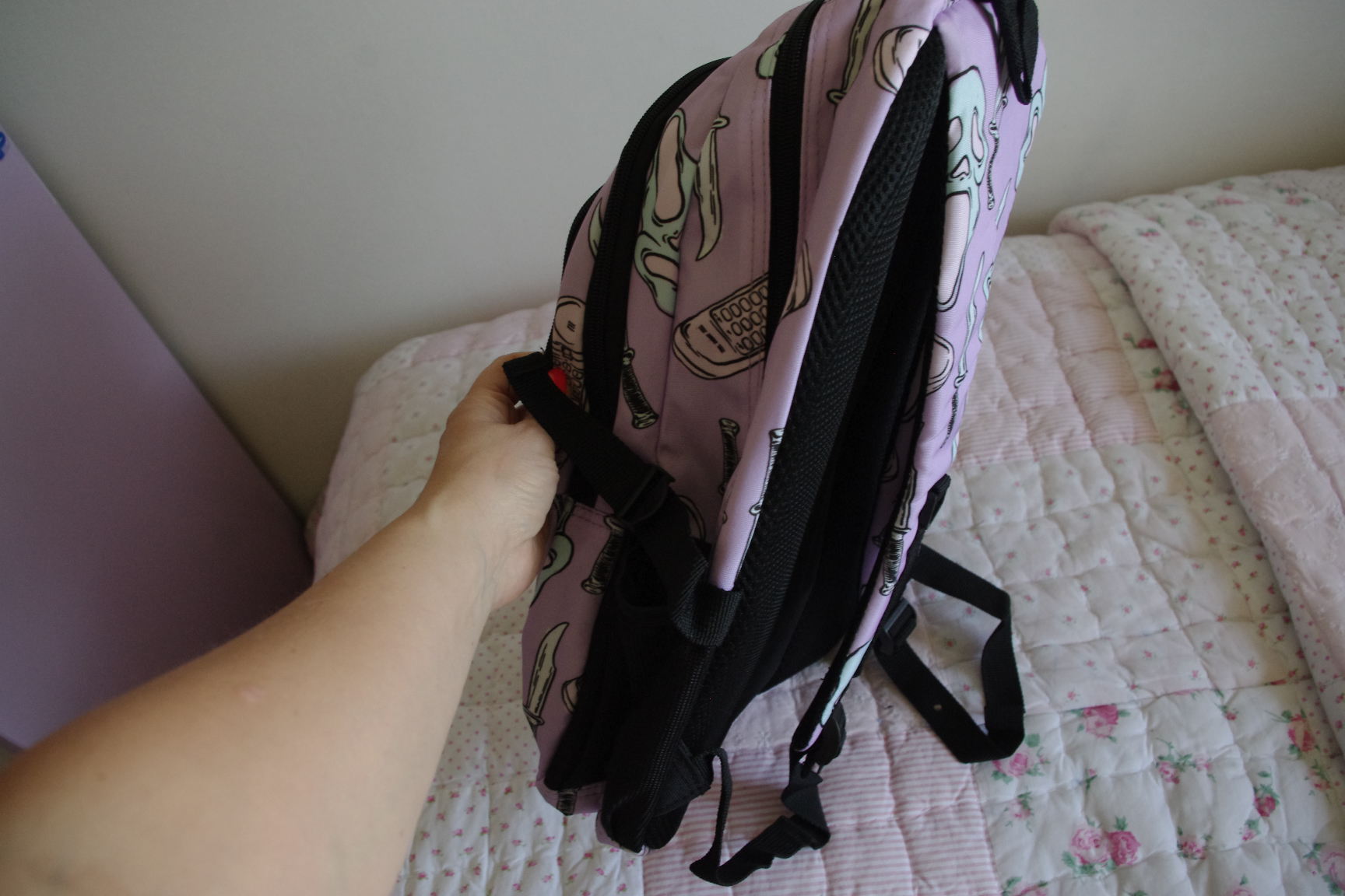 СУМКИ И АКСЕССУАРЫ