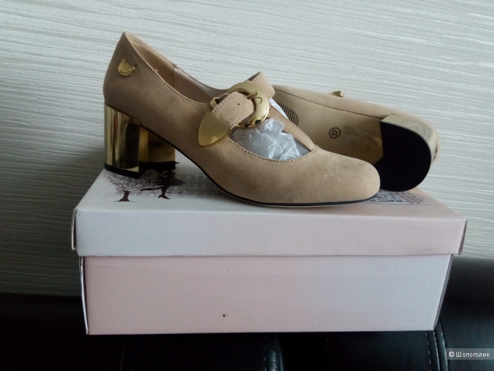 Туфли 36 размер 1000р.. 