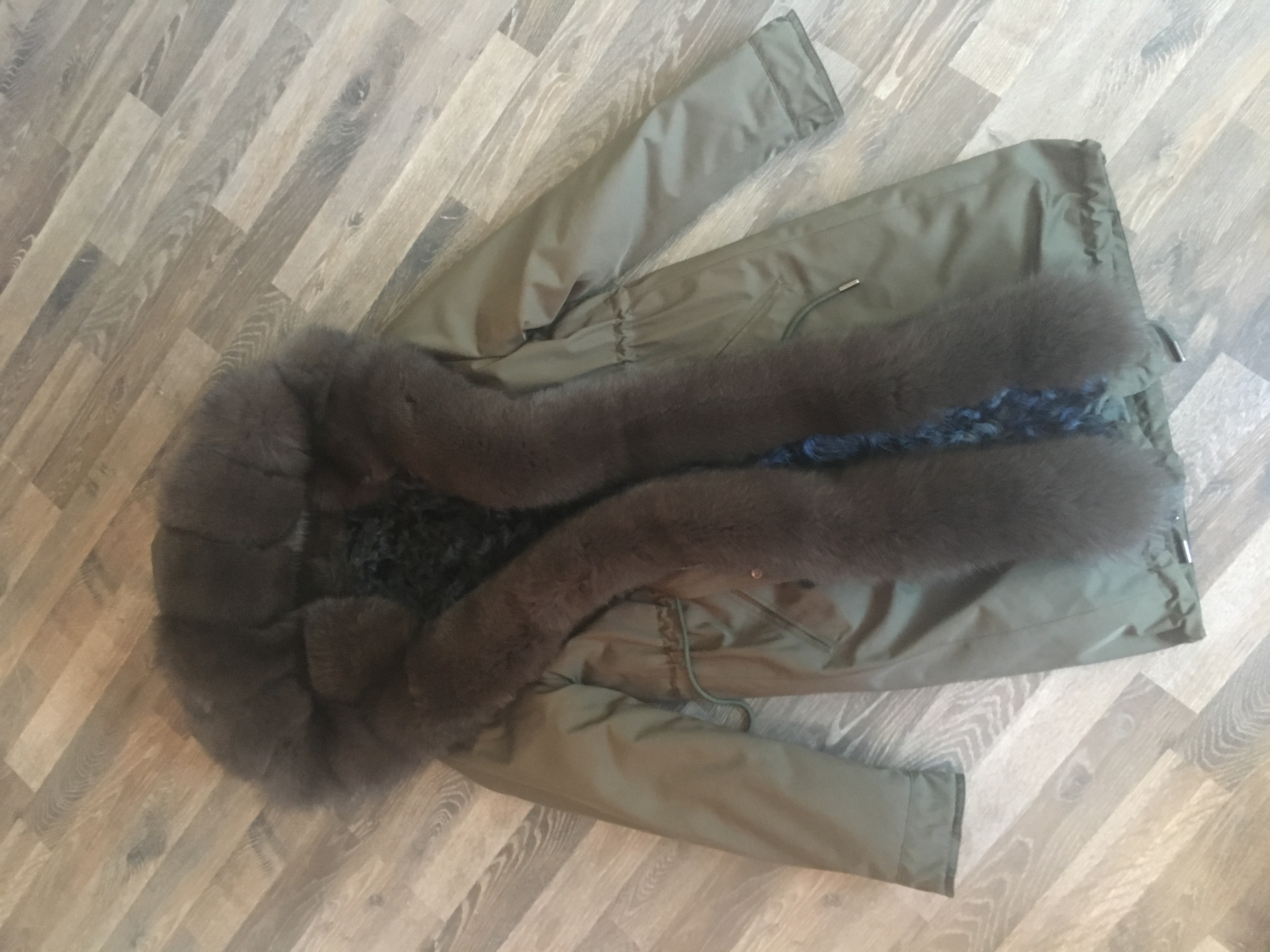 Женская одежда