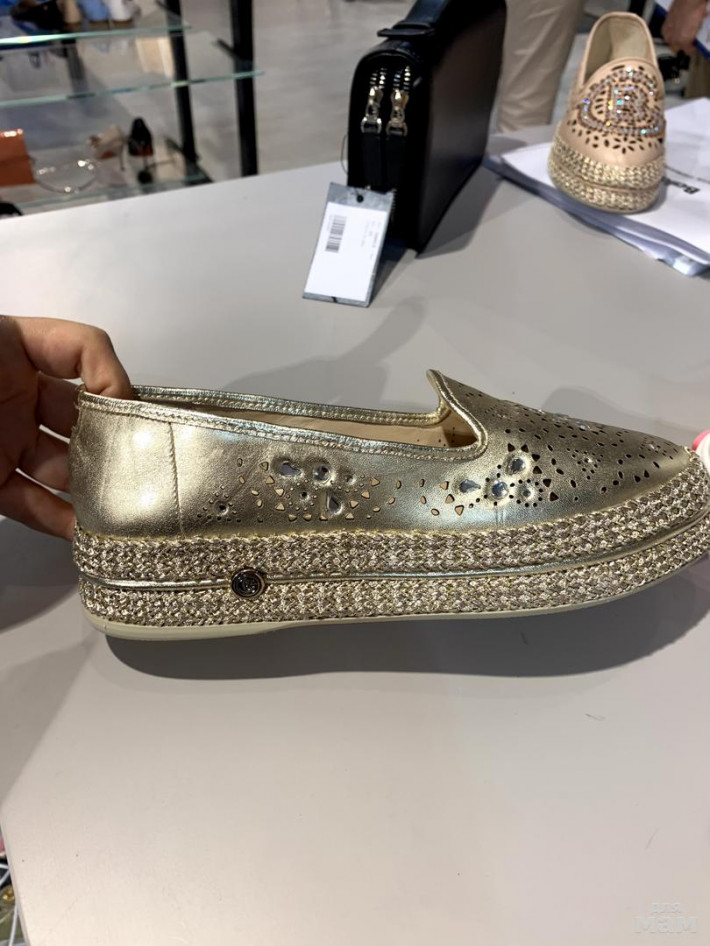  Крутые слипоны Арт. 099937 ESPXP Platino Цена 213. 