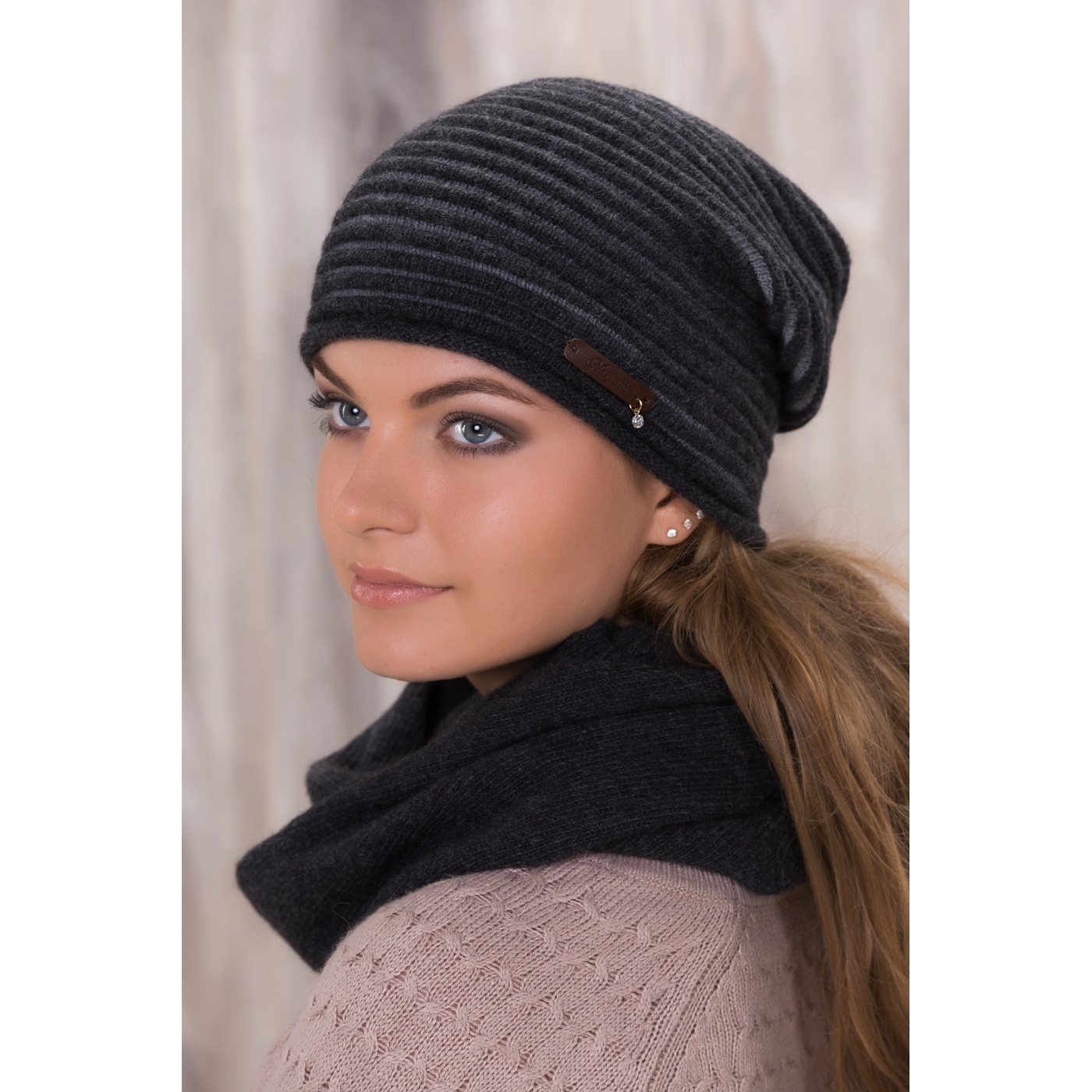 45713. Hо**р*Ъ*яLи