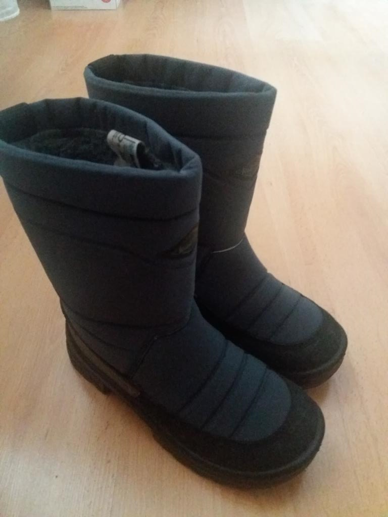 куома 35 размер. Продам