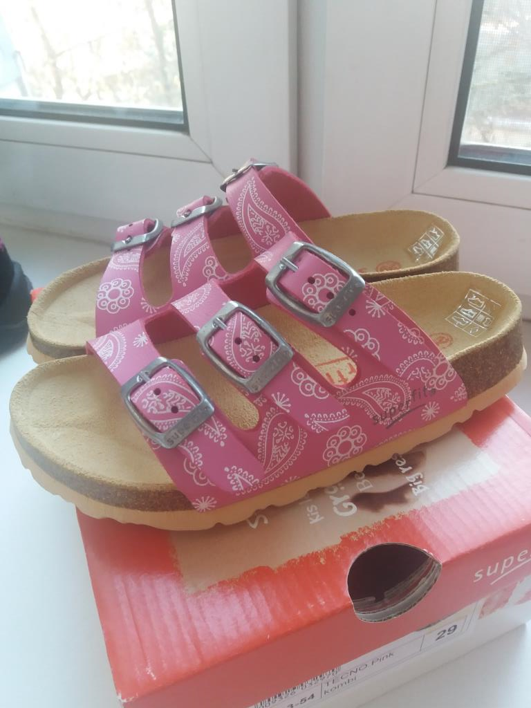 Sup*erfit р29 новые для девочки биркенштоки. Продам