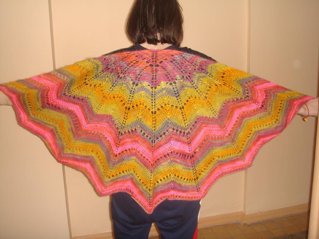 радужное сияние. Новый год. Подарки