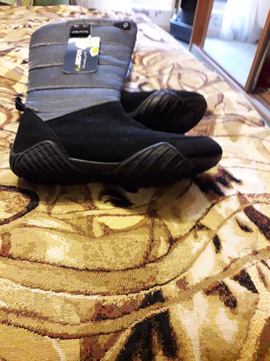 Сапоги деми р.37 новыедругой ракурс. Обувь девичья и женская размеры 35-38