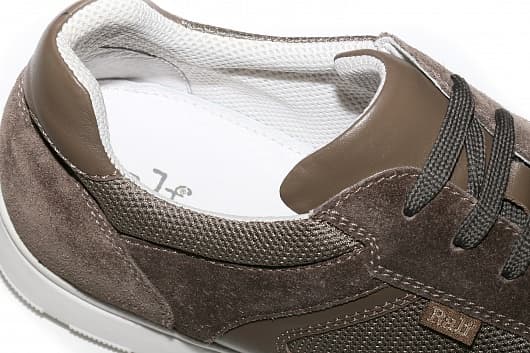 Ральф Рингер. 