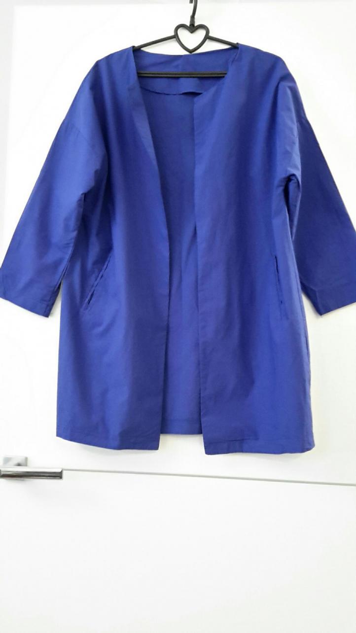 Новый на 46-48рр цена 1500р.. 