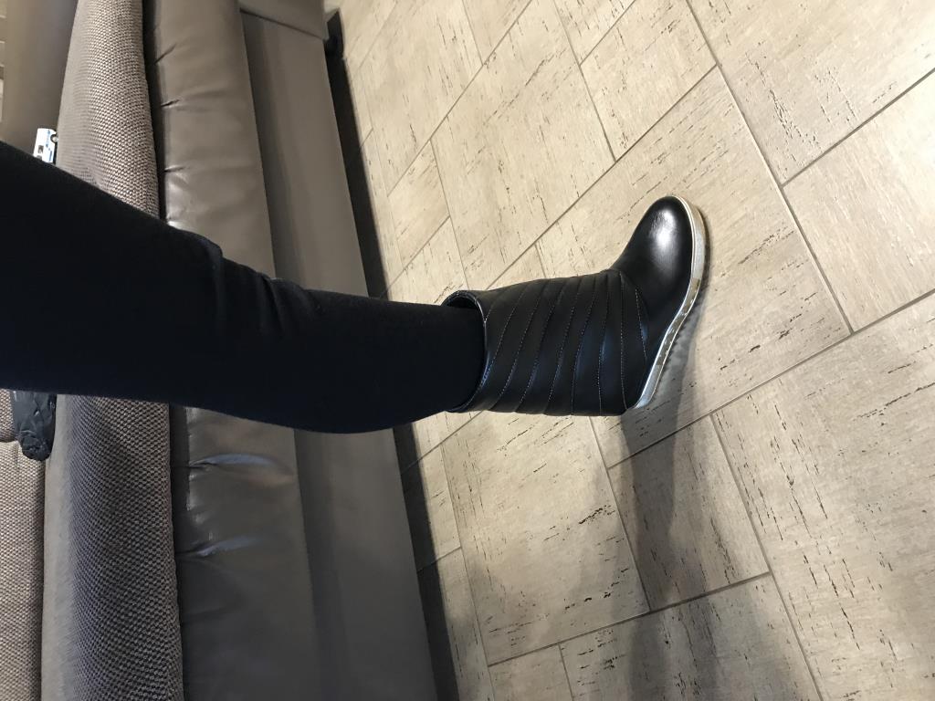 ПРИСТРОЙ взрослой обуви--ТОЛЬКО НОВОЕ