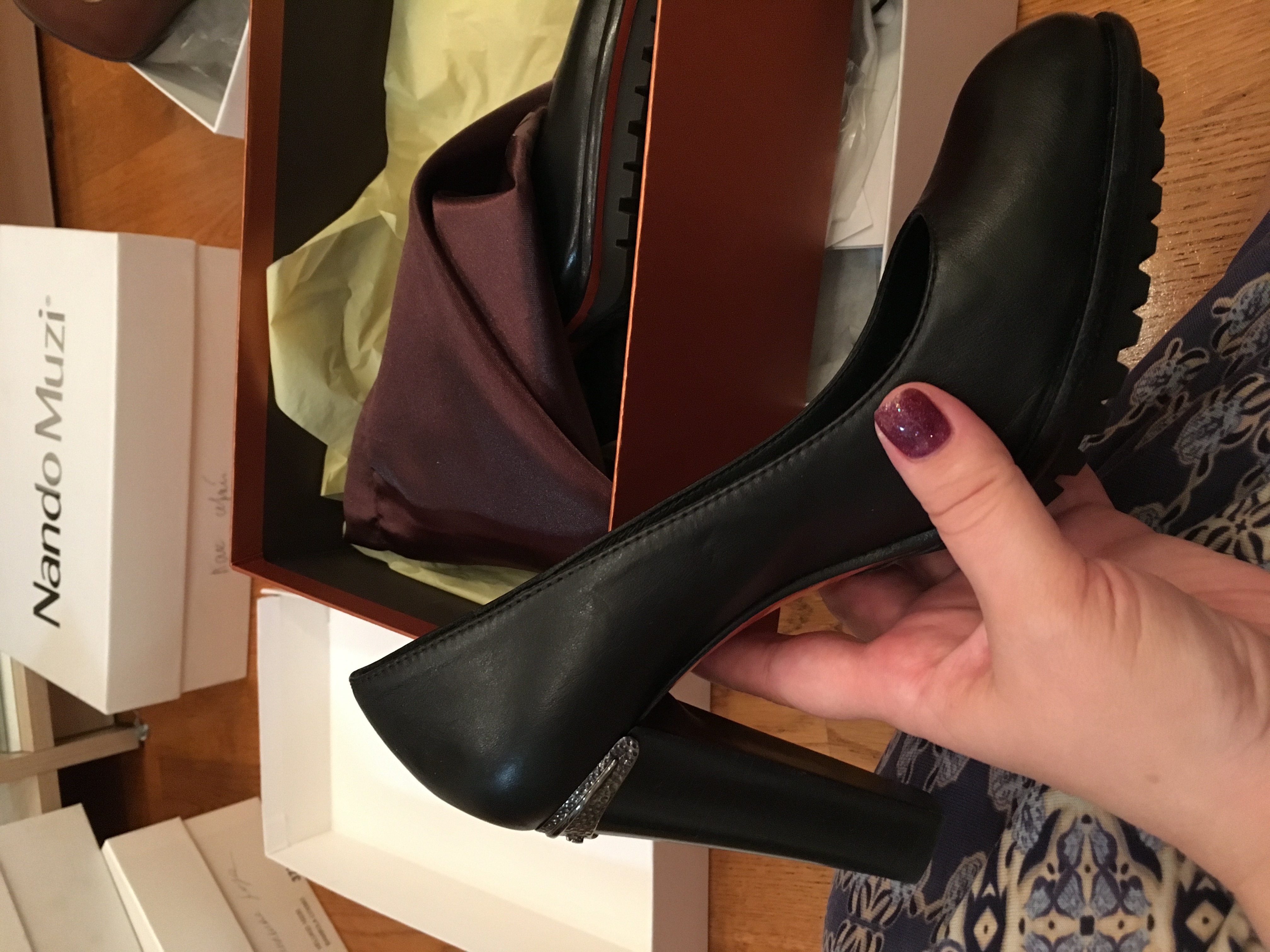 ПРИСТРОЙ взрослой обуви--ТОЛЬКО НОВОЕ