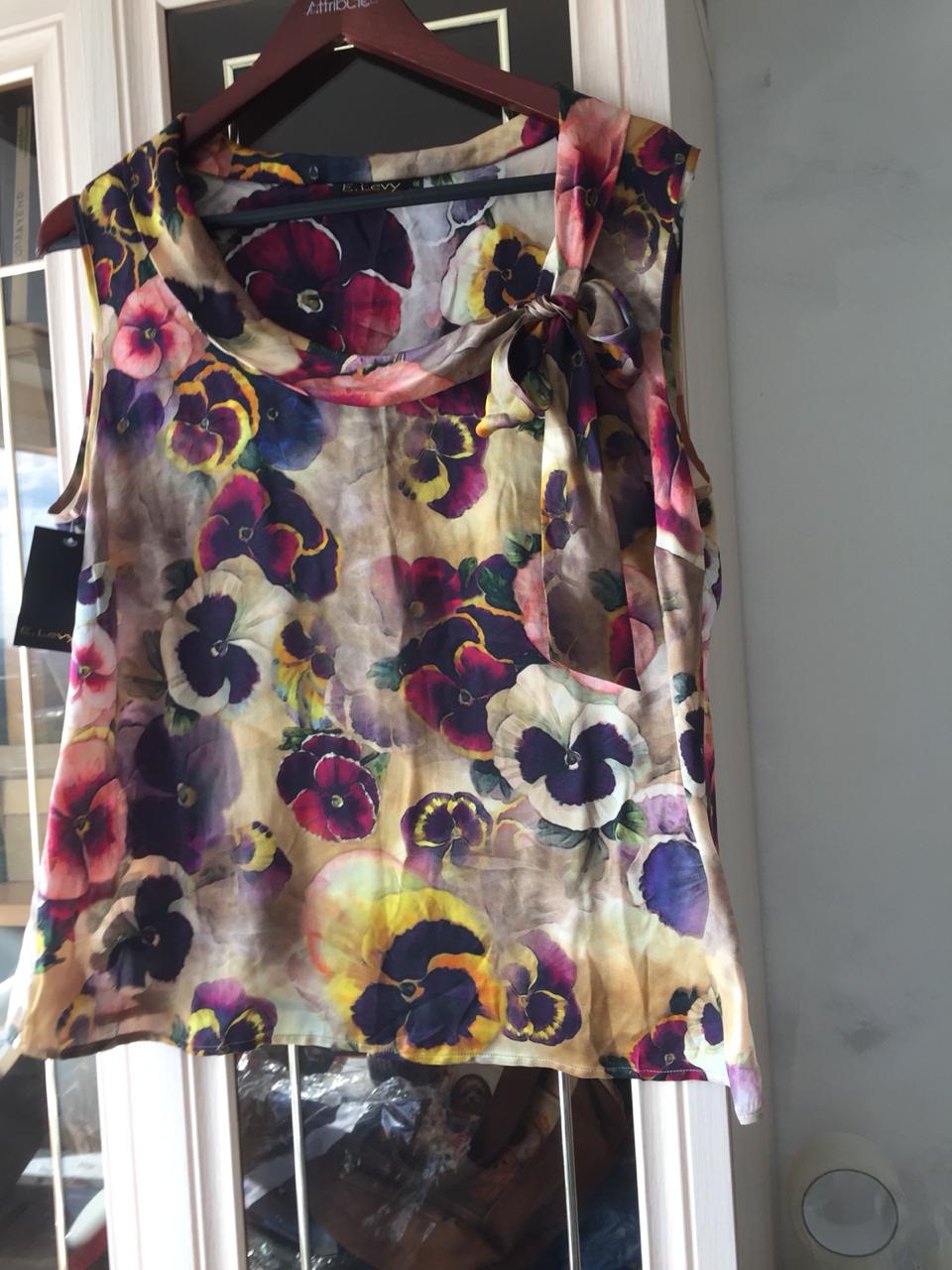 Шелковая Блука E.Levy' р.46 наш 50-52. 