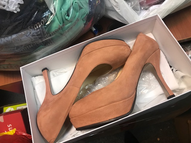 ПРИСТРОЙ взрослой обуви--ТОЛЬКО НОВОЕ