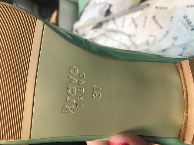 ПРИСТРОЙ взрослой обуви--ТОЛЬКО НОВОЕ