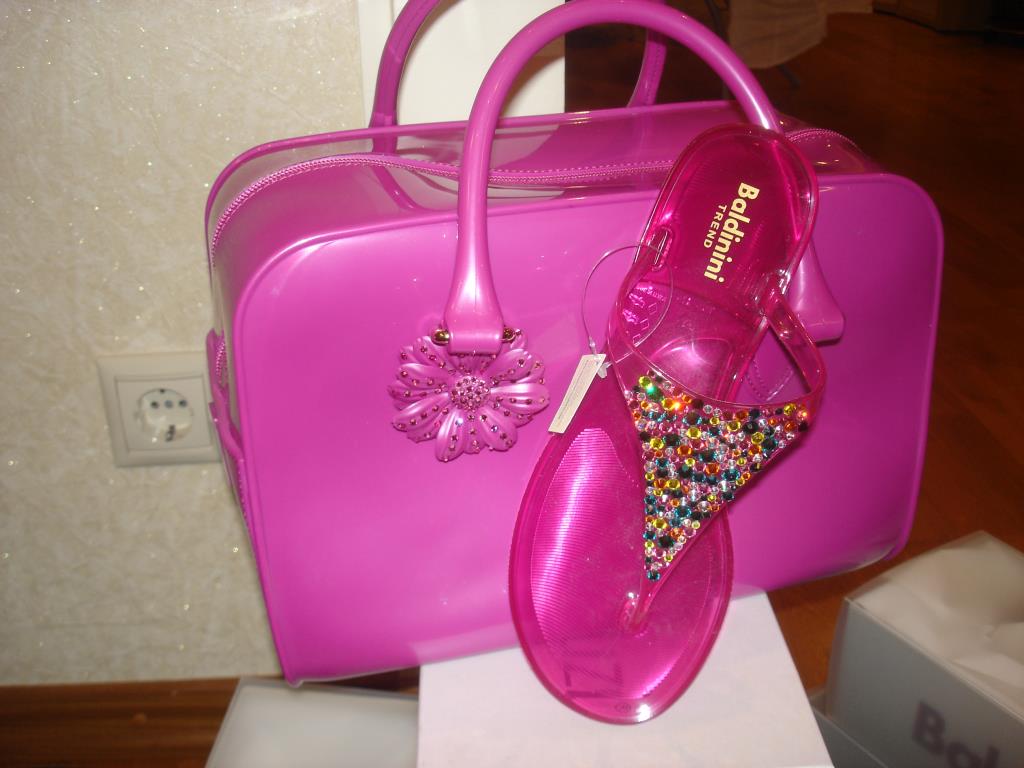 ПРИСТРОЙ  НОВЫЕ сумки из СП