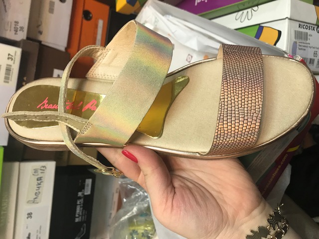 ПРИСТРОЙ взрослой обуви--ТОЛЬКО НОВОЕ