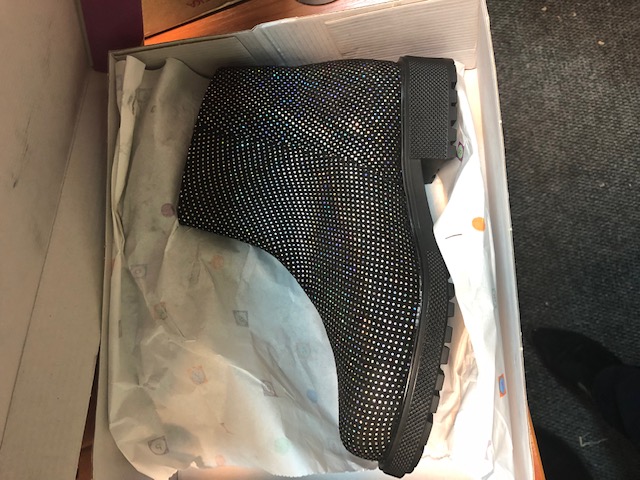 ПРИСТРОЙ НОВАЯ обувь р 37