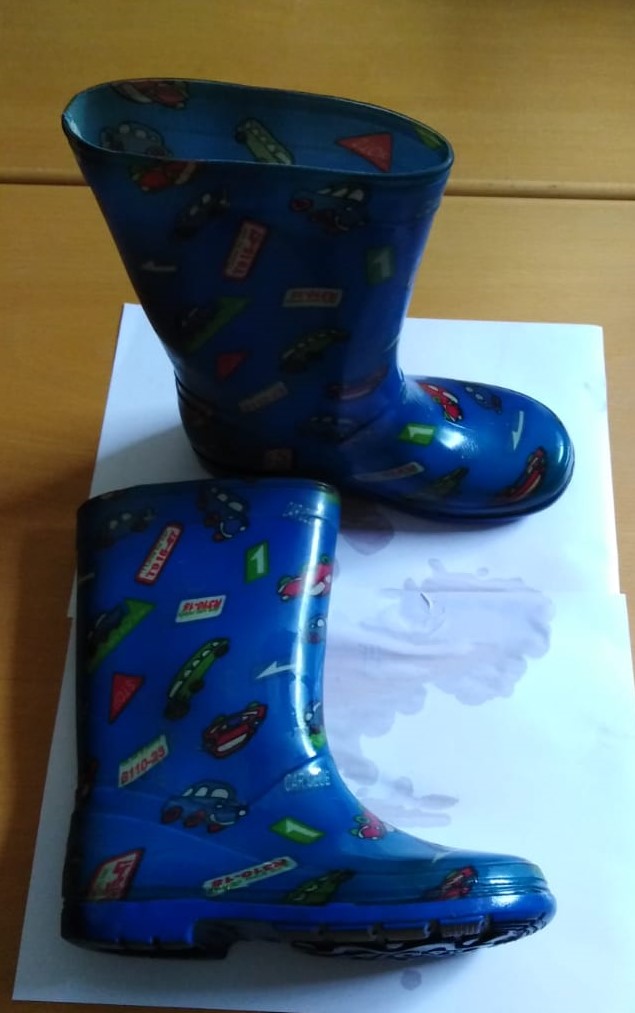 сапоги резиновые р 33. Для мальчика