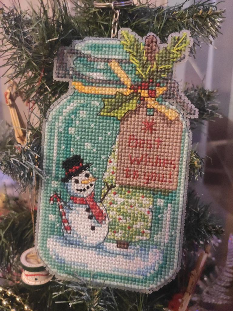 Баночка 1 от Dimensions. 2020