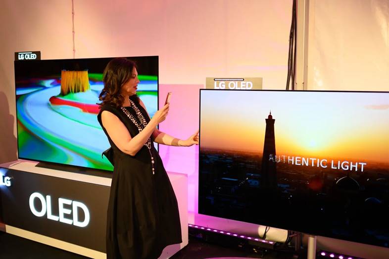 OLED телевизоры LG на первом outdoor показе бренда CHAPURIN