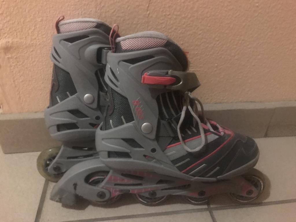 женские ролики р.40, 1100р. я-Продано