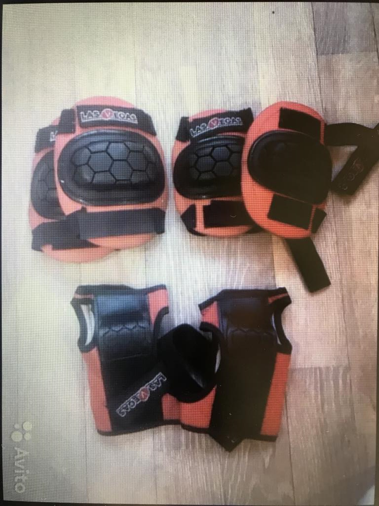 Защита для роликов, 500р. я-Продано