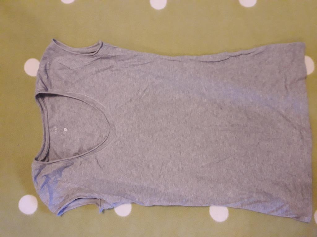 Футболка OODJI размер XS. Одежда для девушек р.40-46