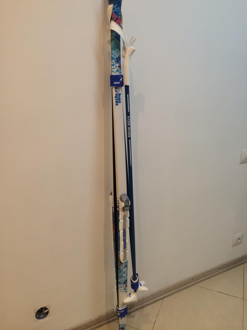 лыжи с палками, 1000р. я-Продано