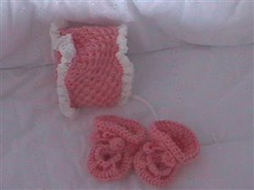 Чепчик и пинетки, шерстяные