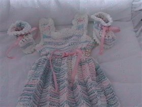 Сарафан и пинетки