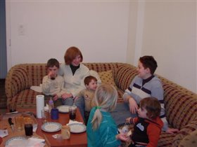 Юля, Нана и дети